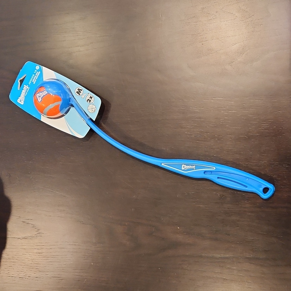 Chuckit! Junior 18M Ball Launcher Dog Toy, 18" Handle, Medium